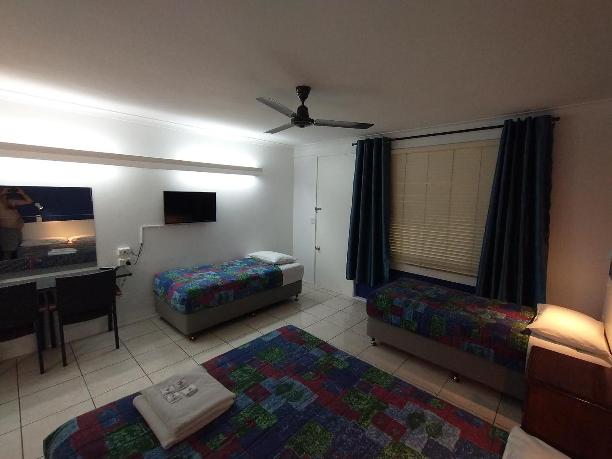 Aspley Sunset Motel الغرفة الصورة